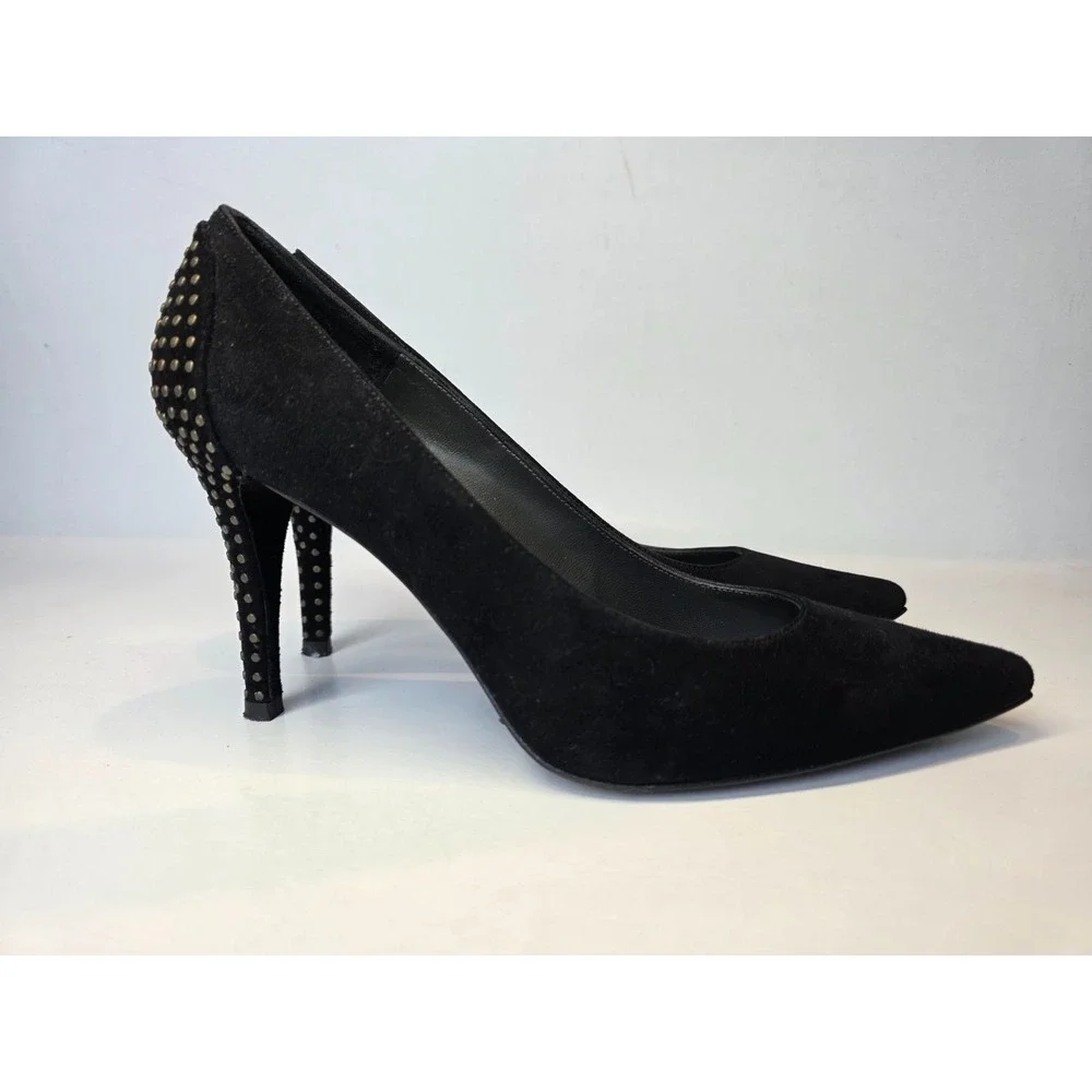 Stuart Weitzman this item